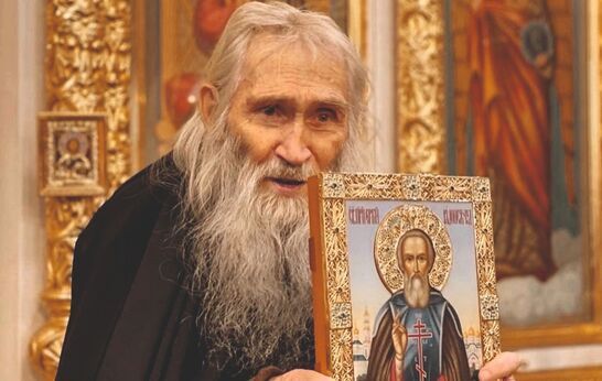 Схиархимандрит Илий (Ноздрин) и Геннадий Николаевич Цурков отправились в поездку на Юг России.