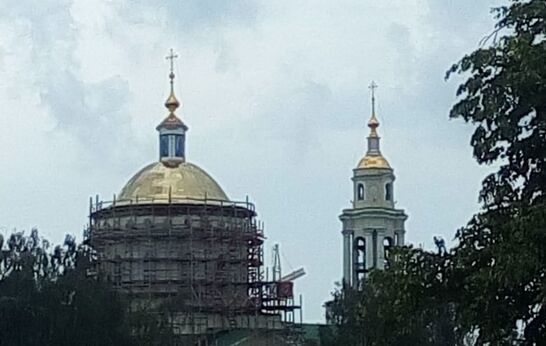 21 июля 2020 года в 13:00 Митрополит Орловский и Болховский Тихон и  схиархимандрит Илий (Ноздрин) совершат чин освящения отреставрированных куполов Успенского (Михаило-Архангельского) собора Орла.