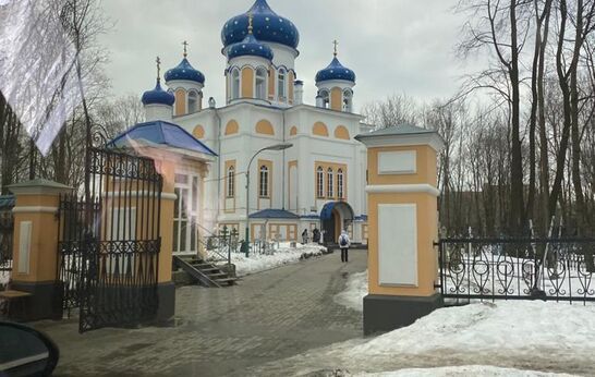 Cхиархимандрит Илий (Ноздрин) принял участие в Божественной Литургии Преждеосвященных даров