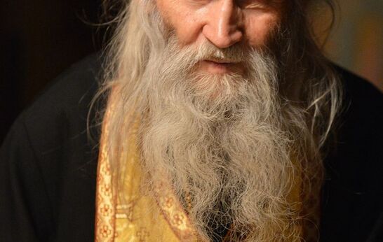 Схиархимандрит Илий (Ноздрин) поздравил верующих с наступающим Великим праздником Воскресения Христова.