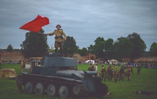 «Сабуровская Крепость»: фестиваль в честь 80-летия Великой Победы.