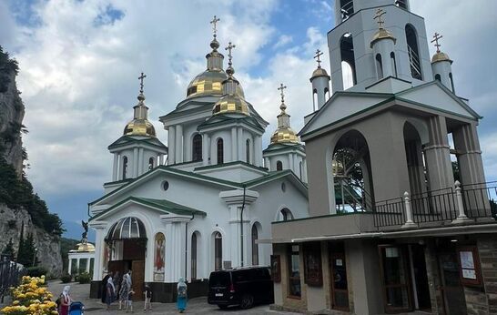 Схиархимандрит Илий (Ноздрин) совершил Богослужение в храме Святого Архистратига Михаила.