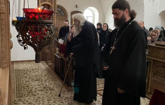 В праздник зачатия пророка Иоанна Предтечи Батюшка Илий совершил Богослужение.