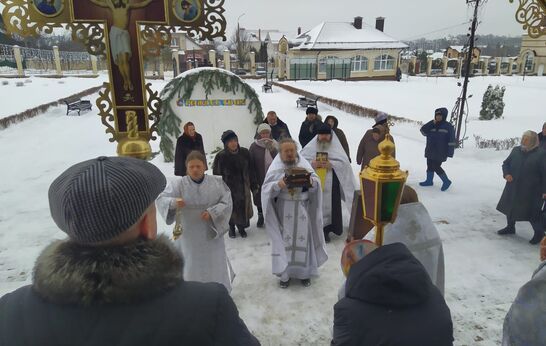Утром 18 января в день навече́рия Богоявления (Крещенский сочельник) в храме Сретения Господня Духовно-православного центра 