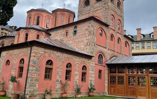 Батюшка Илий и Геннадий Николаевич Цурков посетили монастырь Филофей.