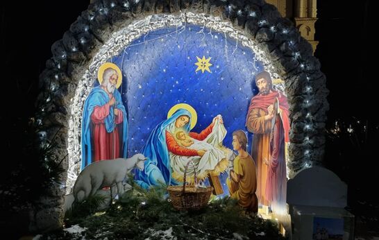 Схиархимандрит Илий (Ноздрин) совершил праздничное Рождественское Богослужение в храме Сретения Господня.