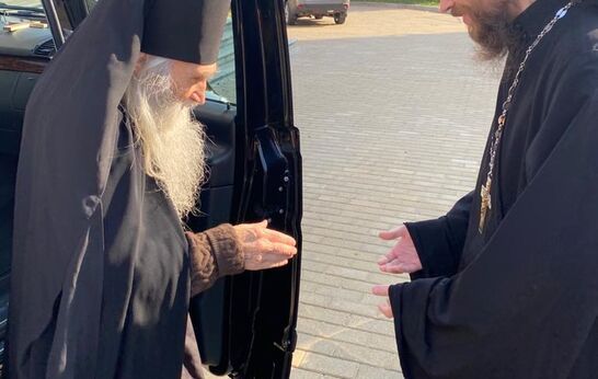 Cхиархимандрит Илий (Ноздрин) и руководитель проекта 