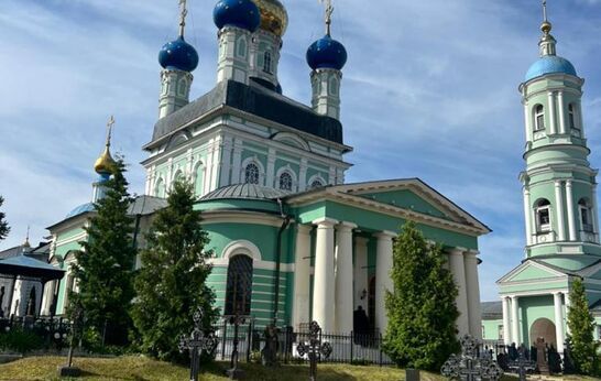 Схиархимандрит Илий (Ноздрин) принял участие в Богослужении в Оптиной Пустыни.