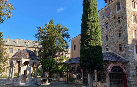 Схиархимандрит Илий (Ноздрин) и руководитель проекта 