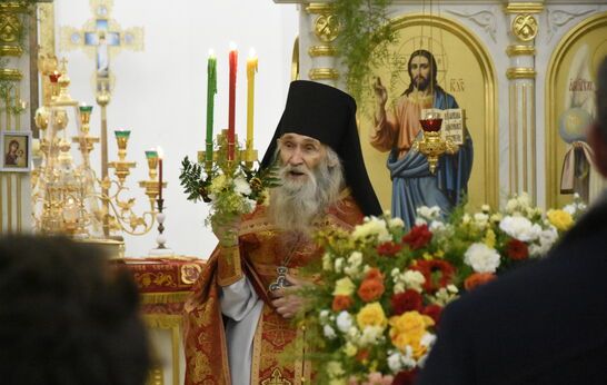 В храме Сретения Господня Духовно-Православного центра 