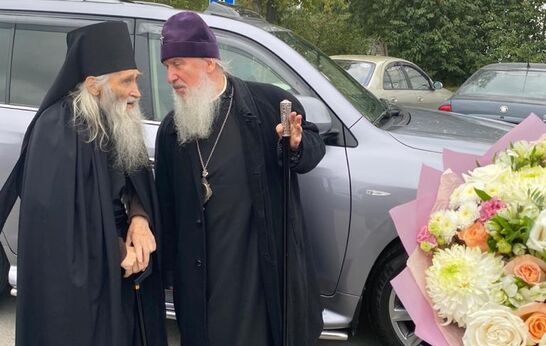 Схиархимандрит Илий (Ноздрин) и руководитель проекта 