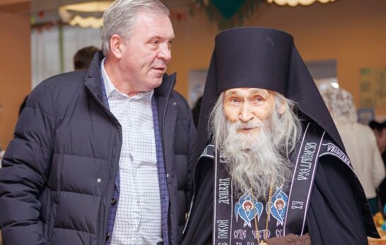 Поздравление схиархимандриту Илию (Ноздрину) с днём рождения.
