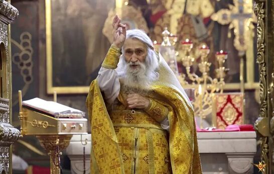 В день Святой Троицы Божественную службу в храме Сретения Господня возглавит схиархимандрит Илий ( Ноздрин).