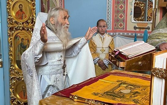 Схиархимандрит Илий (Ноздрин) совершил Богослужение в храме Казанской иконы Божией Матери.