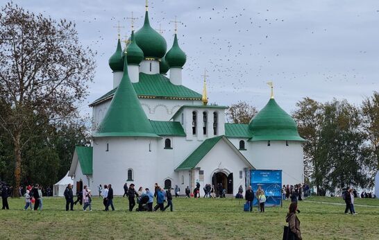 Сотрудники Духовно-православного центра «Вятский Посад» побывали на Военно-историческом фестивале «Поле Куликово».