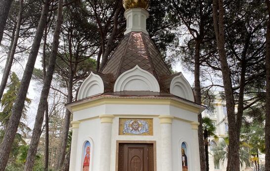 Cхиархимандрит Илий (Ноздрин) совершил Божественную Литургию в храме в честь святого Великомученика Георгия Победоносца, города Сочи.