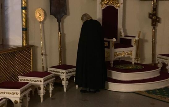 Божественную литургию в храме Сретенья Господня в Вятском Посаде возглавил митрополит Орловский и Болховский Тихон в сослужении Схиархимандрита Илия (Ноздрина).