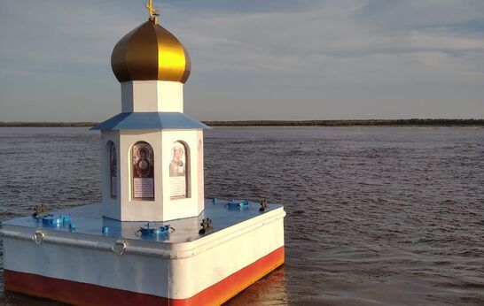 Cхиархимандрит Илий (Ноздрин) и руководитель проекта 