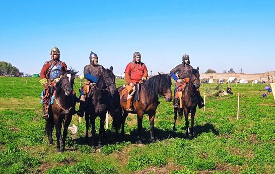 В Сабуровской крепости русская поместная конница устроит дефиле и состязания.  