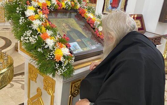 Cхиархимандрит Илий (Ноздрин), настоятель храма протоиерей Александр Ордин, отслужили Всенощное бдение.