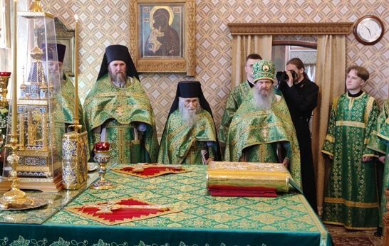 Схиархимандрит Илий (Ноздрин) принял участие в Богослужении в празднование памяти преподобного Амвро́сия Оптинского.