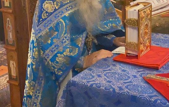 В день Дмитриевской родительской субботы схиархимандрит Илий (Ноздрин) в сослужении духовенства монастыря, совершил Божественную литургию.