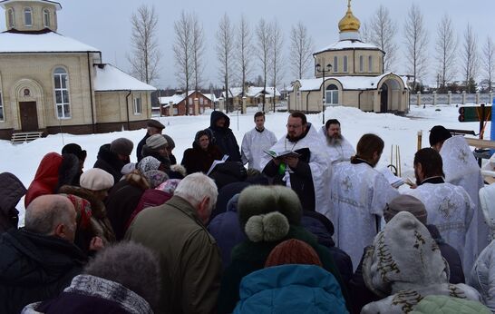 Сегодня в 9:00 в Духовно-православном центре «Вятский Посад» состоялся чин Великого Освящения воды