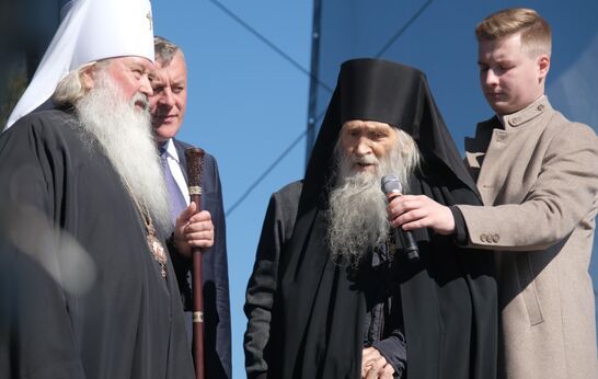 Большой праздничный концерт в Сабуровской крепости.