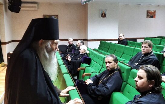 Cхиархимандрит Илий (Ноздрин) и руководитель проекта 