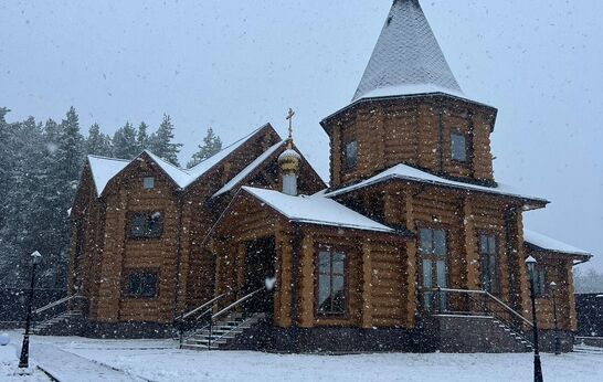 Схиархимандрит Илий совершил Богослужение в скиту Дмитрия Солунского.