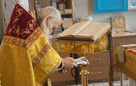 Схиархимандрит Илий (Ноздрин) отслужил Божественную Литургию в храме Казанской иконы Божией Матери в деревне Яковлево.