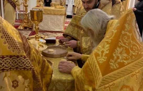 1 декабря схиархимандрит Илий (Ноздрин) принял участие в Божественной литургии в Екатерининском соборе в Царском Селе