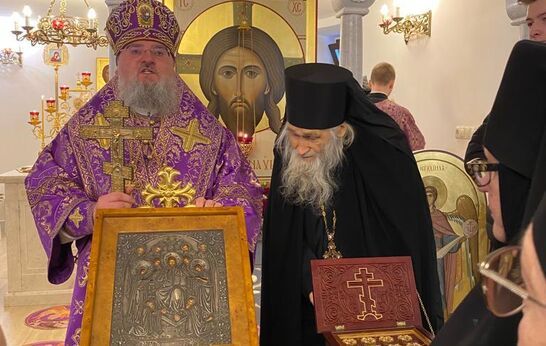 Схиархимандрит Илий (Ноздрин) сослужил Преосвященнейшему Никите, епископу Козельскому и Людиновскому.