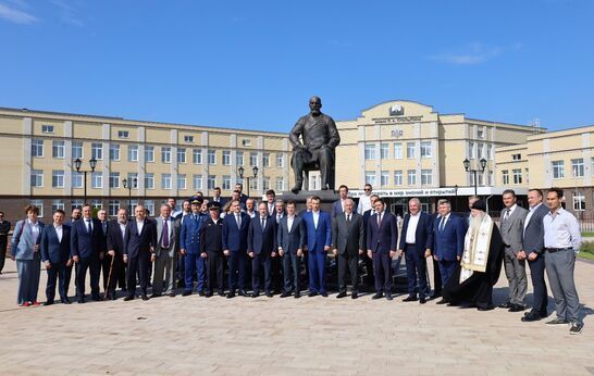 Торжественное открытие спортивного комплекса «Орловский Колос»: праздник достижений, спорта и единства