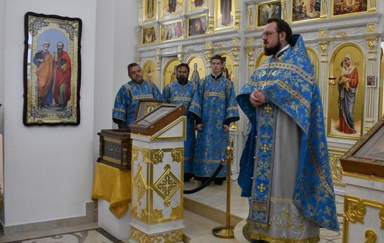 Празднование в честь Казанской иконы Божией матери и Дня народного единства в Вятском Посаде