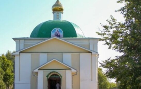 ЦЕРКОВЬ  СРЕТЕНИЯ ГОСПОДНЯ  