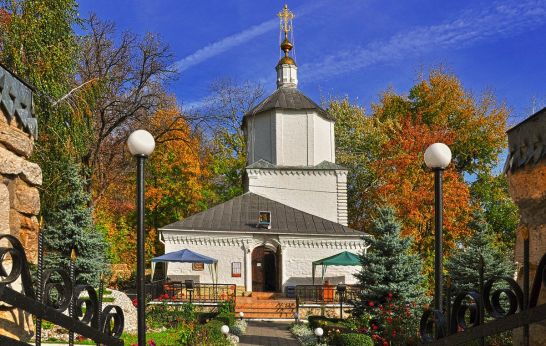 Схиархимандрит Илий (Ноздрин) и руководитель проекта «Вятский Посад» Г.Н. Цурков посетили Липецкий Свято-Успенский мужской монастырь